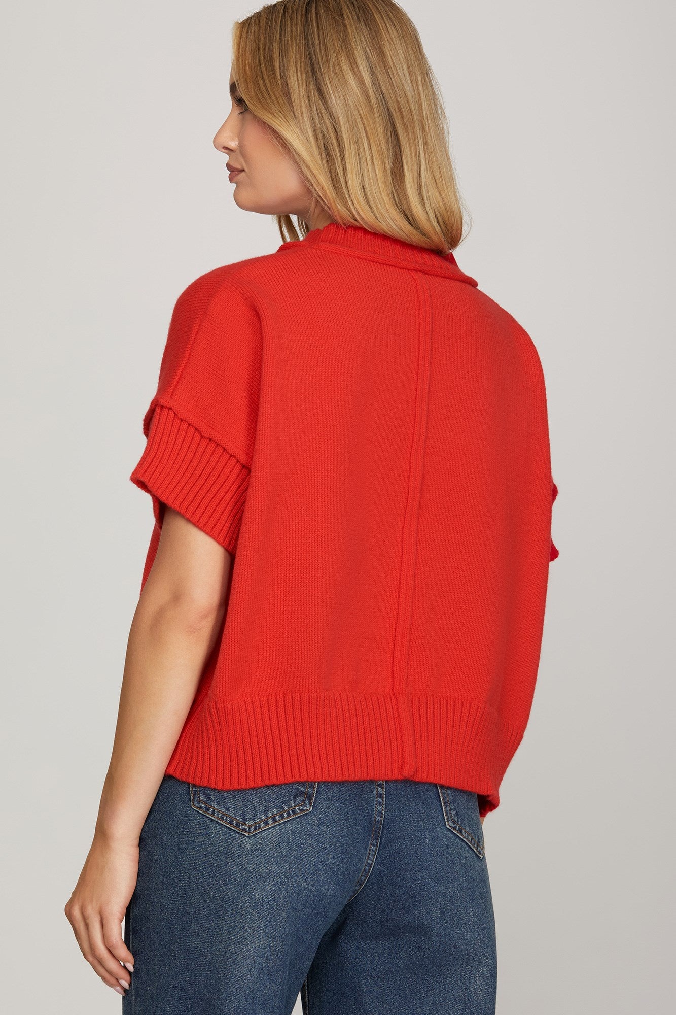 COZY STREET SWEATER CHILI RED