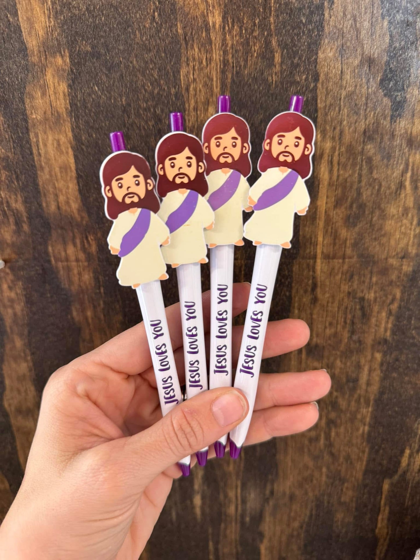 JESUS LOVES YOU PEN