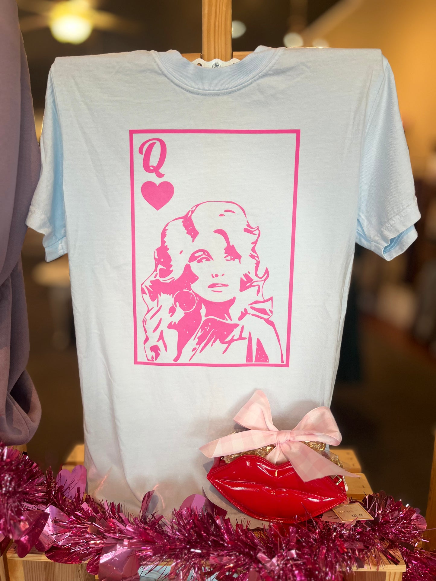 DOLLY QUEEN OF HEARTS TEE