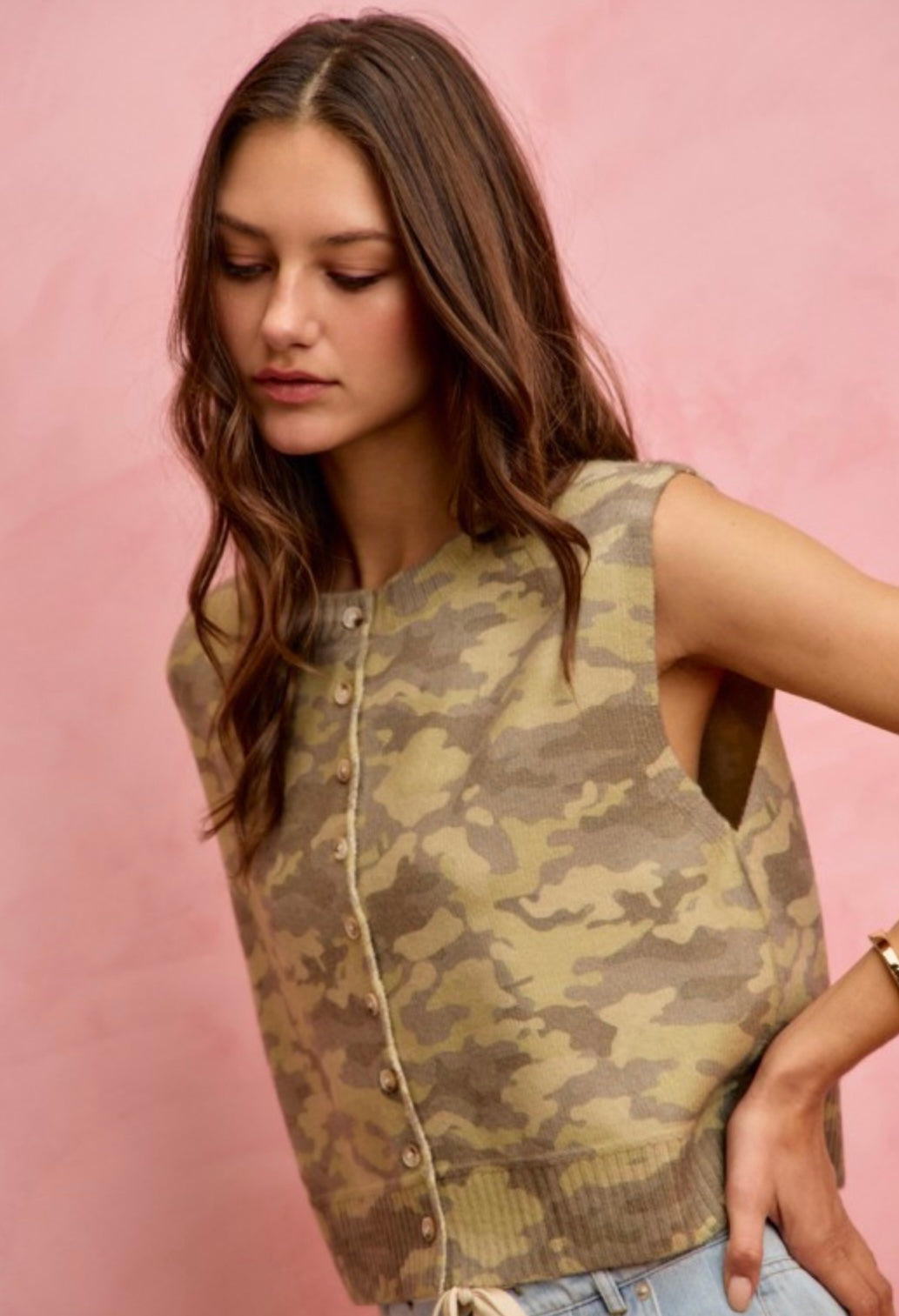 OFF DUTY CAMO TANK