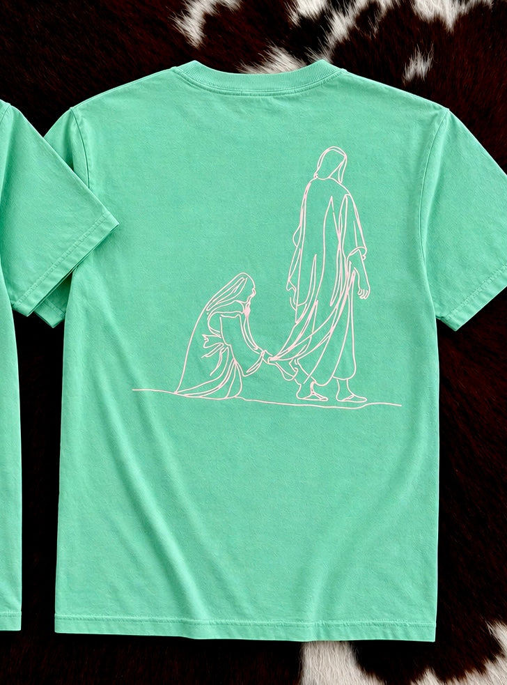 THE HEM OF HIS GARMENT TEE