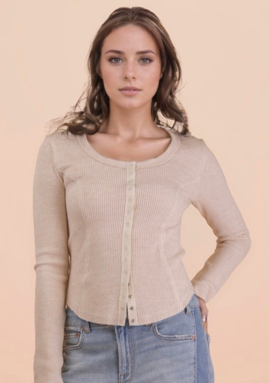 Buttoned Bliss Waffle Top (Oatmeal & Mocha)