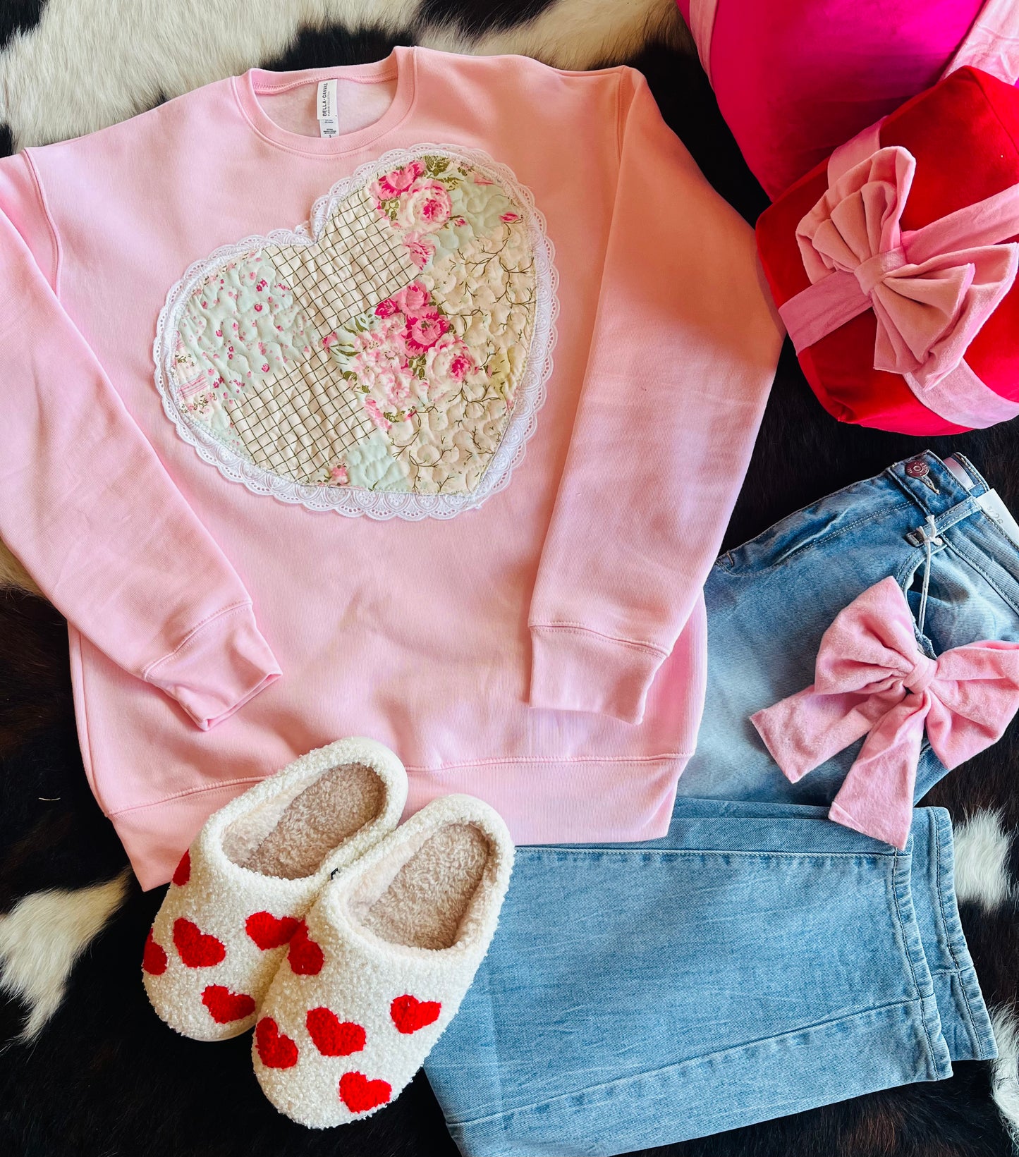 SWEETHEART PATCHWORK PULLOVER