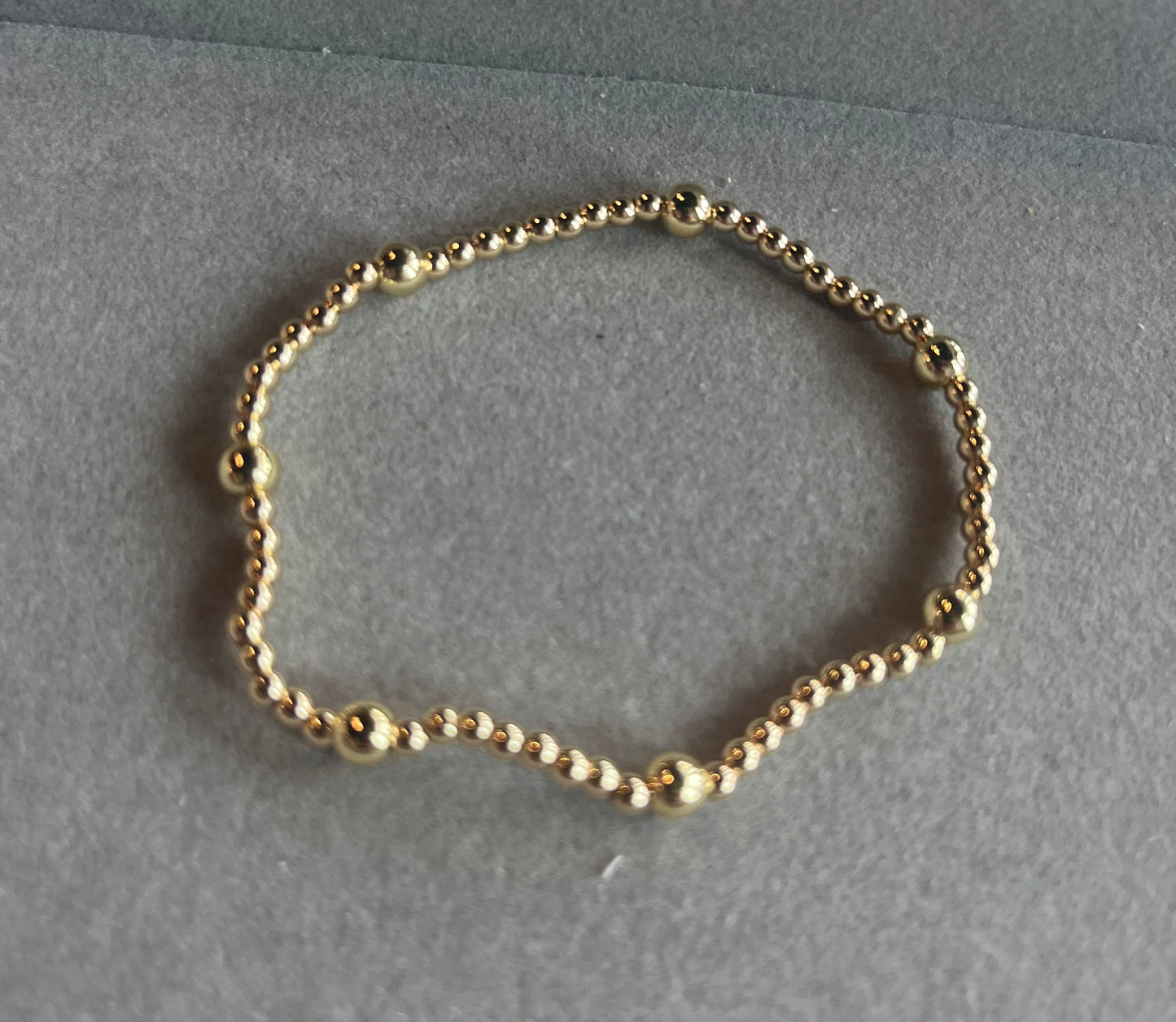 GOLDEN TRINITY BRACELET