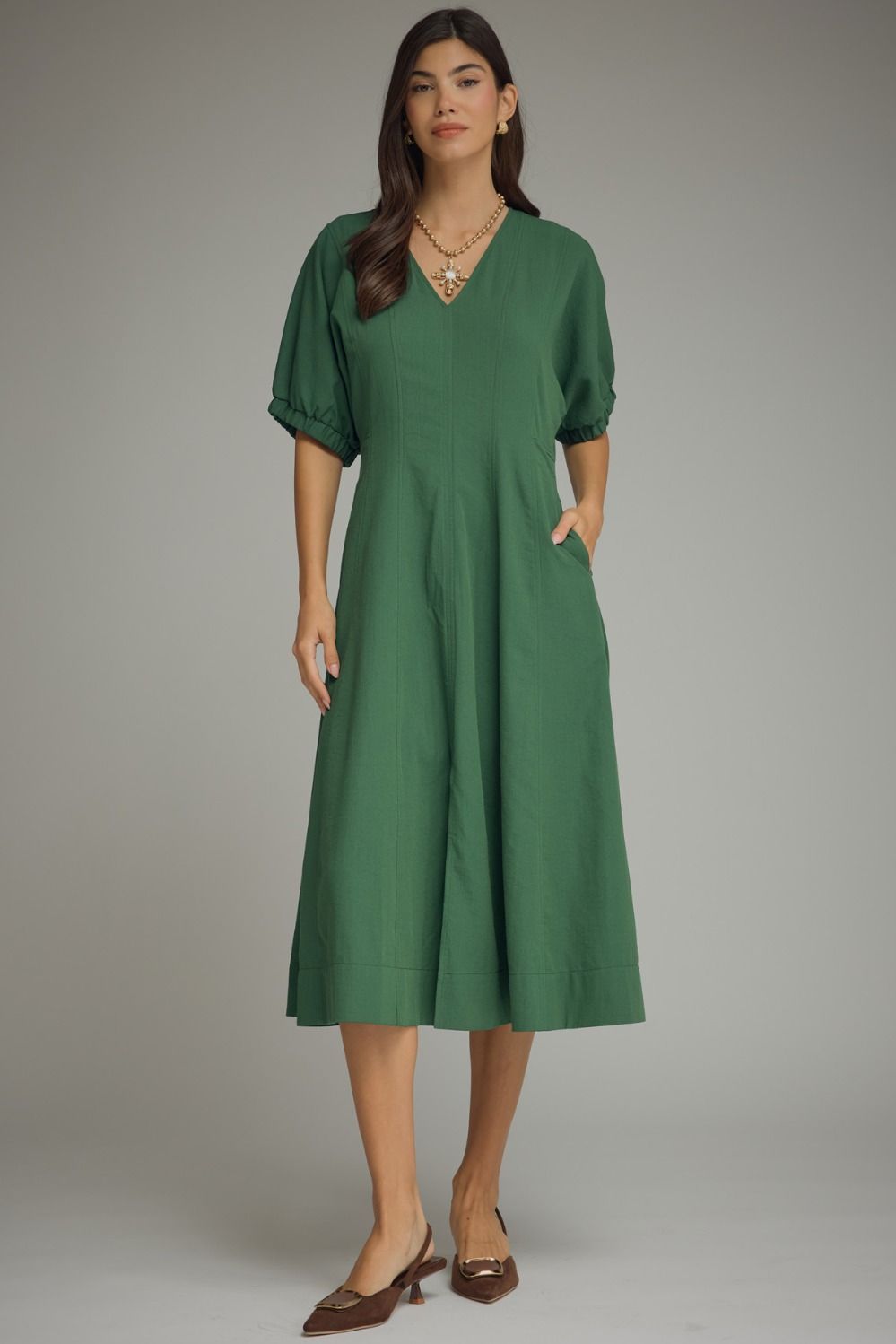 EMERALD ELEGANCE MIDI DRESS
