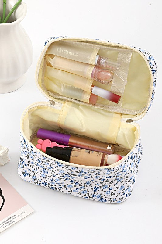 PETALS & PRETTY MAKEUP BAG