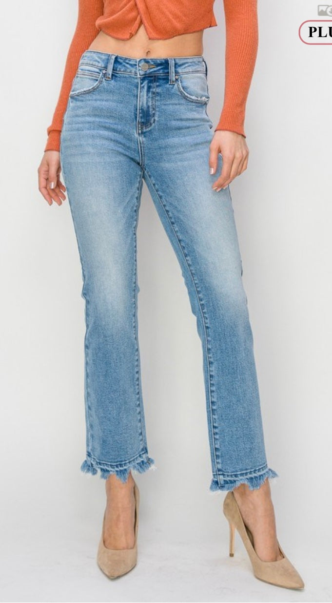 CURVY RISEN EVERYDAY JEANS
