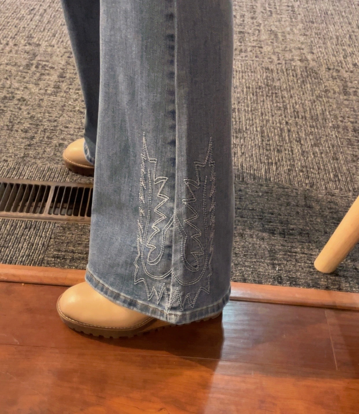 JUDY BLUE NASHVILLE JEANS