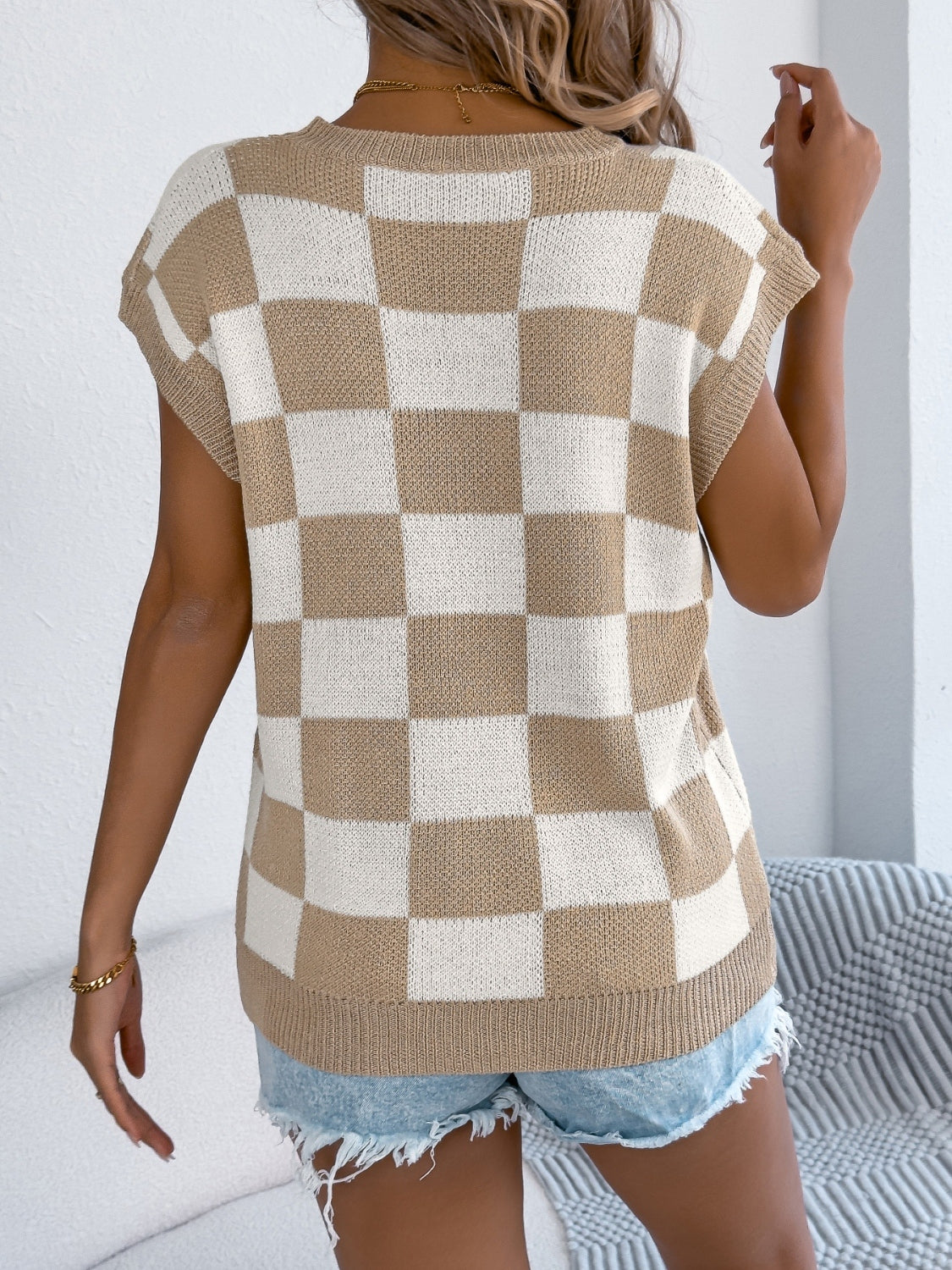 fe9ed468-3d30-4ab3-bf76-d22fa326553b-Max